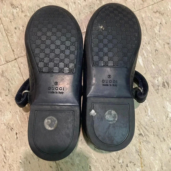 Girls GUCCI Navy Blue Leather Logo Embossed Ballet Flat Shoes Sz 24 US 8 Toddler - Picture 11 of 13